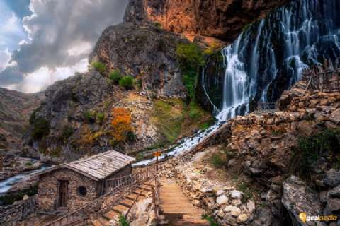 Kapuzbaşı Şelaleleri